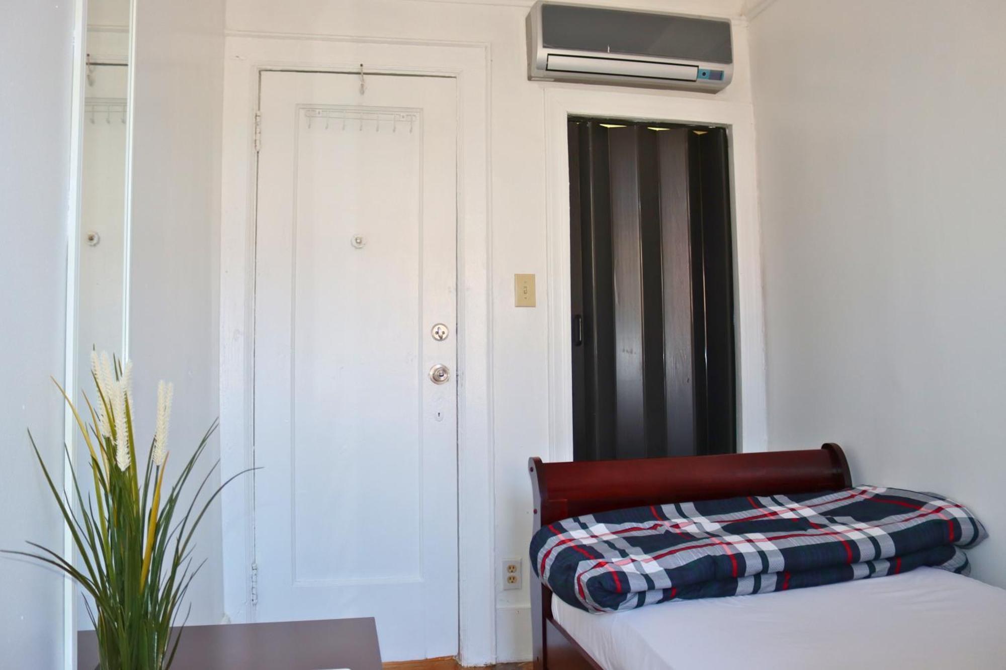 Klo Guest House New York Extérieur photo